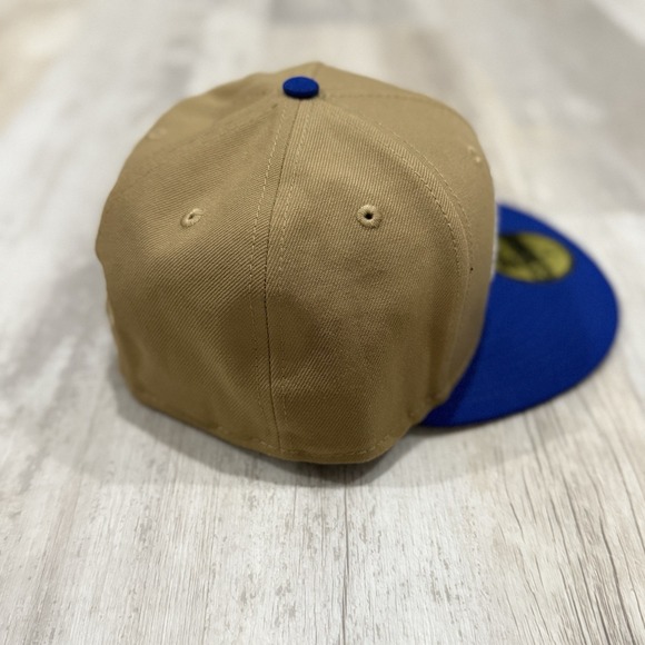 New Era 59FIFTY Mets‎ Hat 7 1/8 Tan Blue Fitted Pixel Embroidered MLB NWT - Picture 2 of 6
